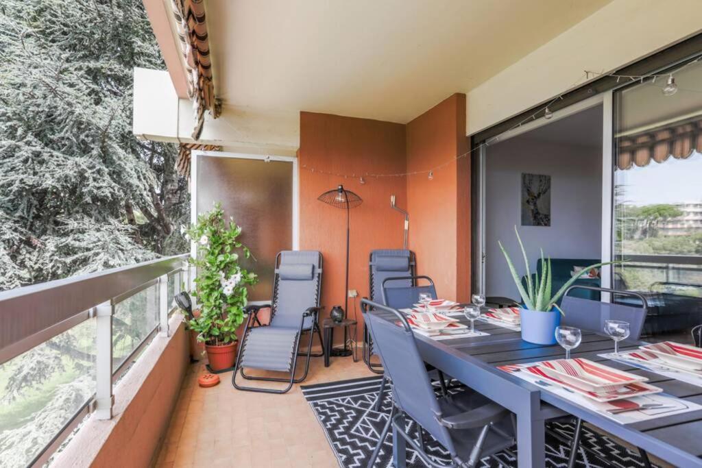 Sea View Apartment In Residence With Swimming Pool! Nice Luaran gambar